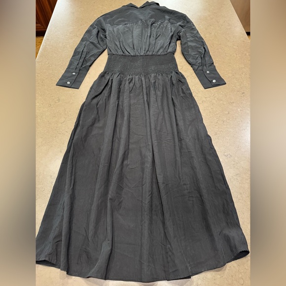 NWT FUTURE COLLECTIVE Collard Long Sleeve Smocked Midi Shirtdress - Sz: XXS - Picture 10 of 16